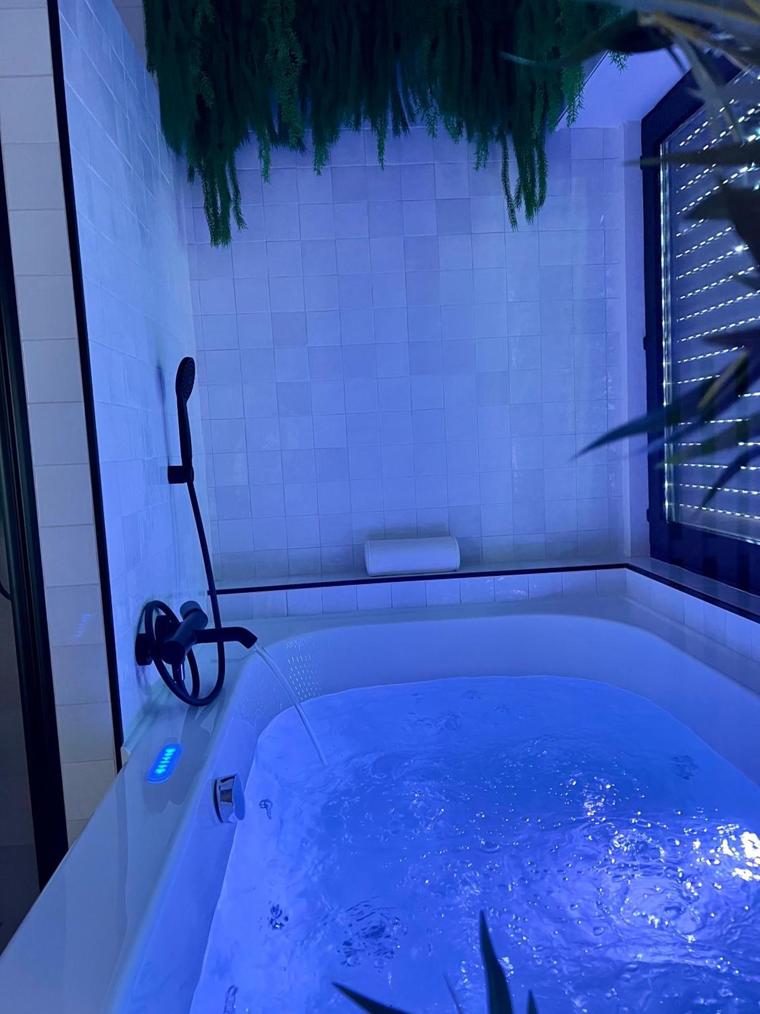 Spa Et Sauna Luxueux Hyper Centre Troyes Buitenkant foto